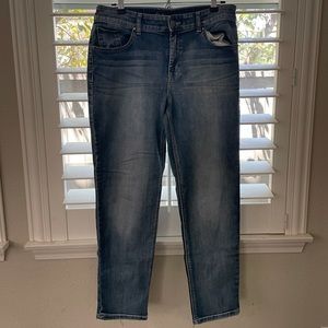 Platinum Chico’s Denim Blue Jeans, size 1.5 (M/10)